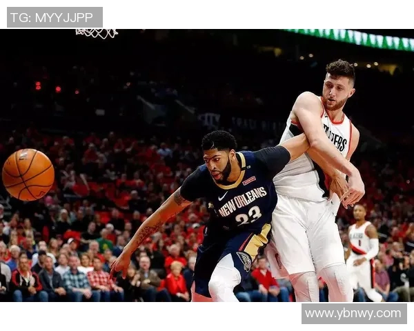 卡佩拉与小乔丹的对决谁能在篮下占据绝对优势解析比赛关键时刻表现